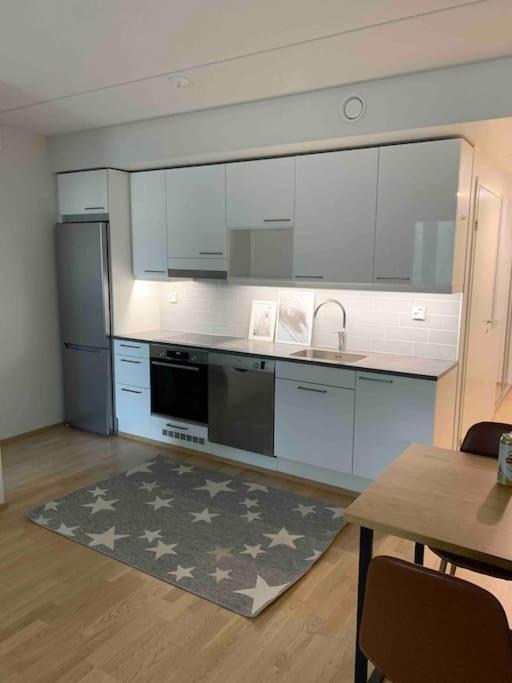 Modern 1Bedroom Apartment With Sauna ヴァンター エクステリア 写真